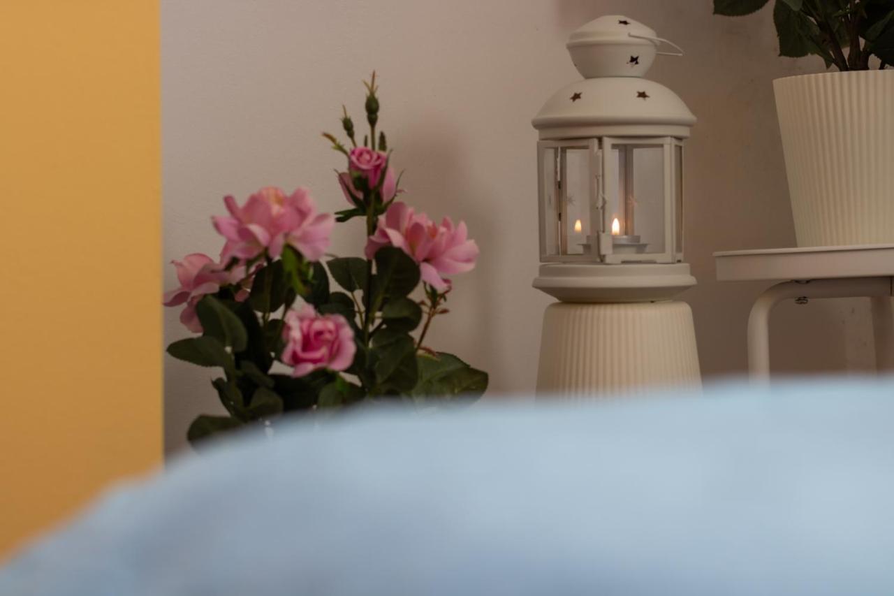Apartman Monika Omiš Esterno foto